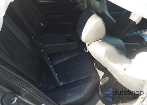 2019 Honda Accord Ex-L z USA, uszkodzony, nr VIN 1HGCV1F5XKA002215